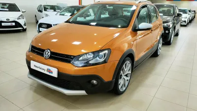 Polo Cross
